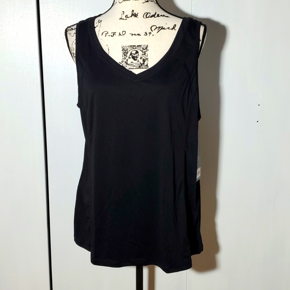 Tek Gear- Womens Black Tank Active wear top Sz.1X